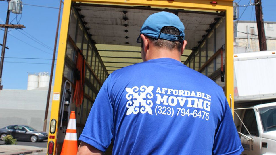 Local movers in Los Angeles