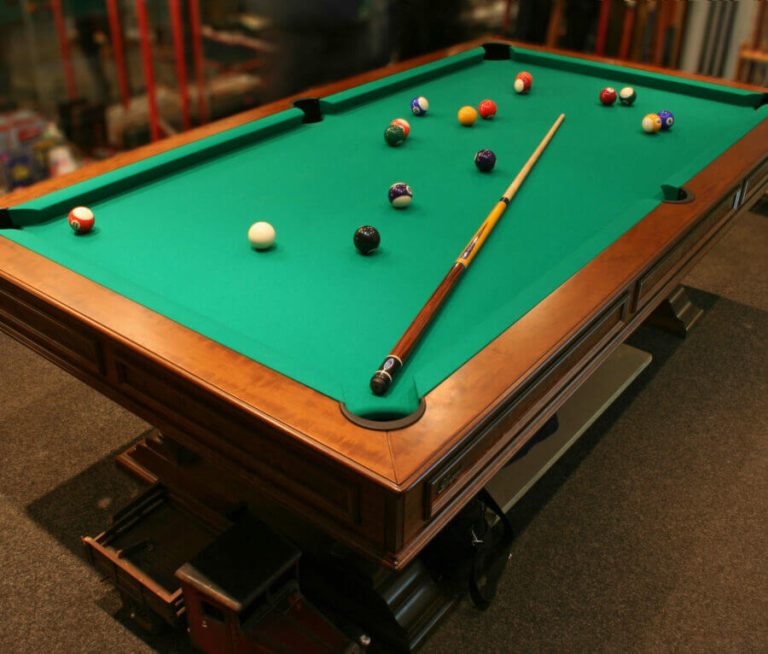 Pool table movers in Los Angeles