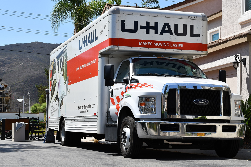 DIY Truck Rental for long-distance furniture moving