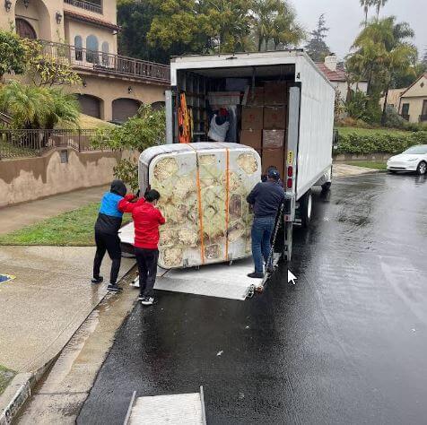 Our advanced movers will move your apartment to your new home with precision.